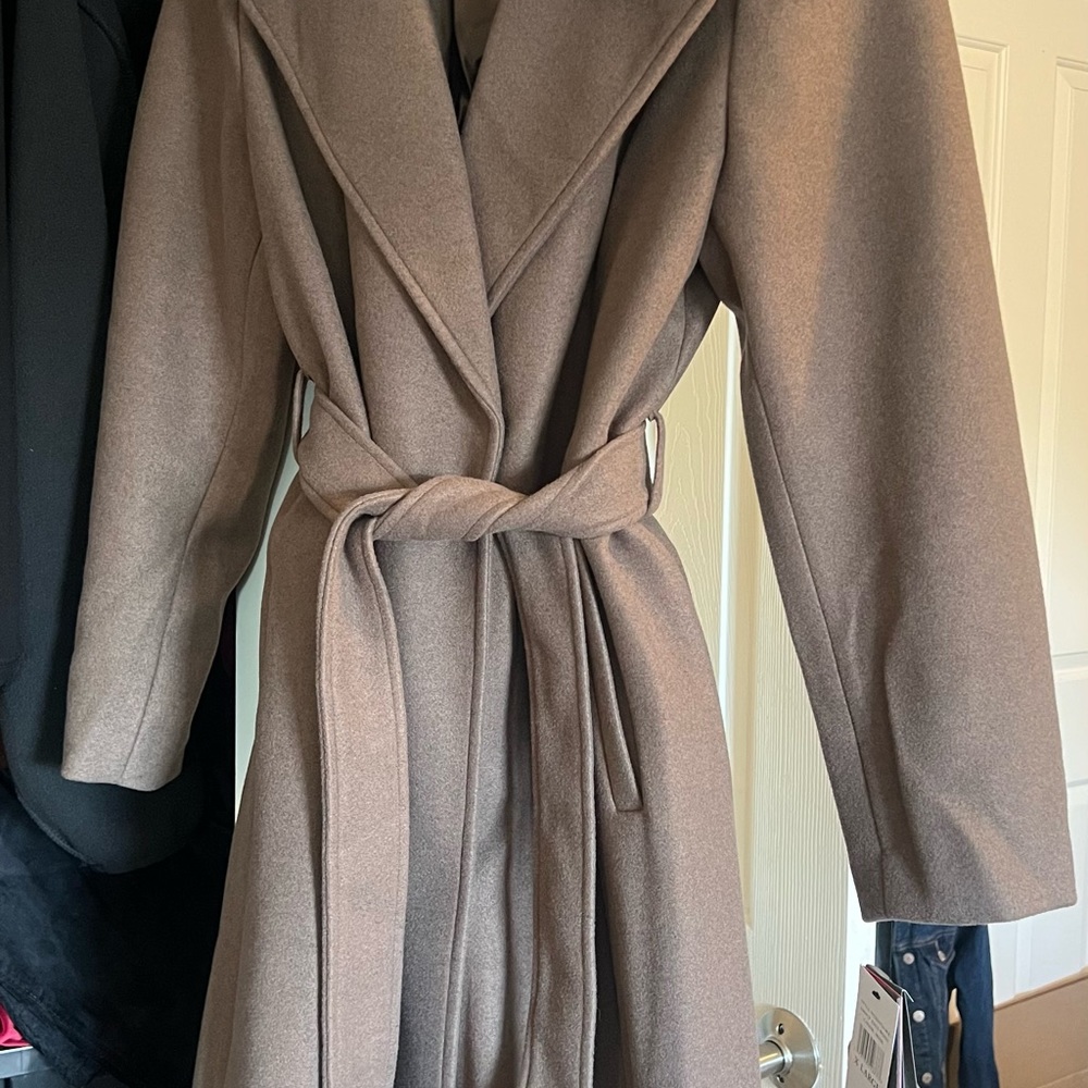 Vince Camuto brand new coat
